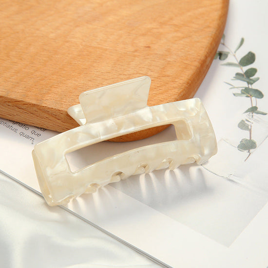 How to Choose the Perfect Hair Clip for Your Everyday